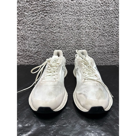 On Cloudnova Form‎ 2 Running Shoes Ivory White Mens Size US 10.5M - Picture 2 of 10